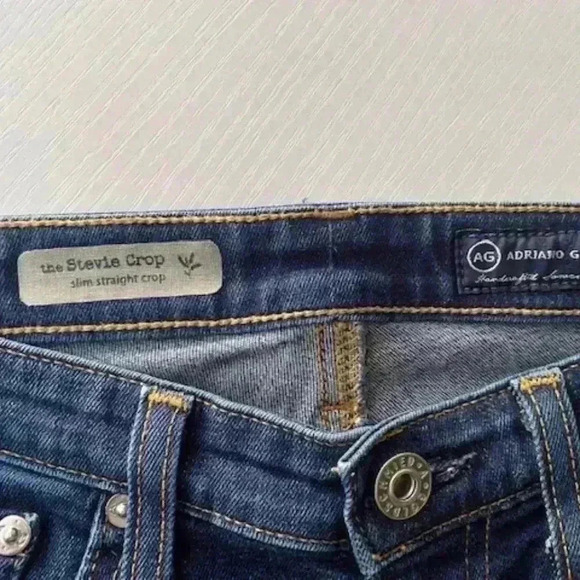AG Adriano Goldschmied Stevie Slim Straight Crop Size 26R - Picture 7 of 13